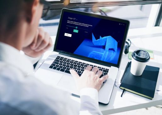 Vouw je persoonlijke spirit animal met het papierloze origami-spel van Comarch